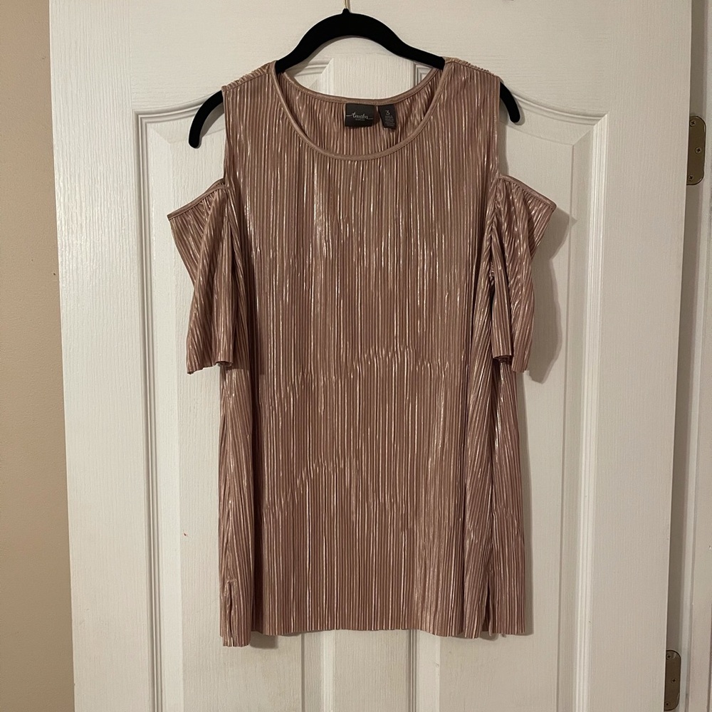 Chico’s cold shoulder top